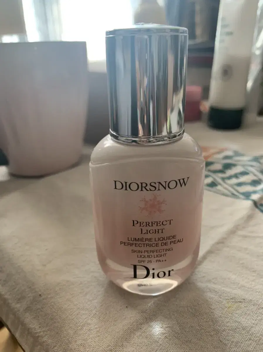 diorsnow perfect light